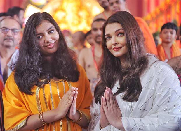 Aishwarya Rai Bachchan and daughter Aaradhya Bachchan seek blessings at GSB Ganpati pandal in Mumbai; watch : Bollywood News