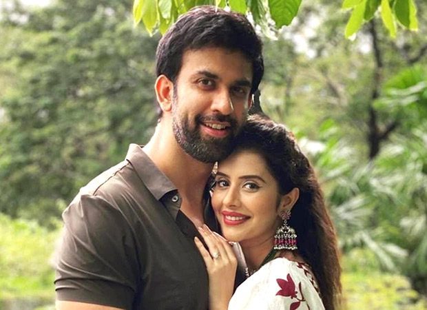 Charu Asopa and Rajeev Sen spark reunion buzz; fans spot flirty chemistry in new vlog : Bollywood News