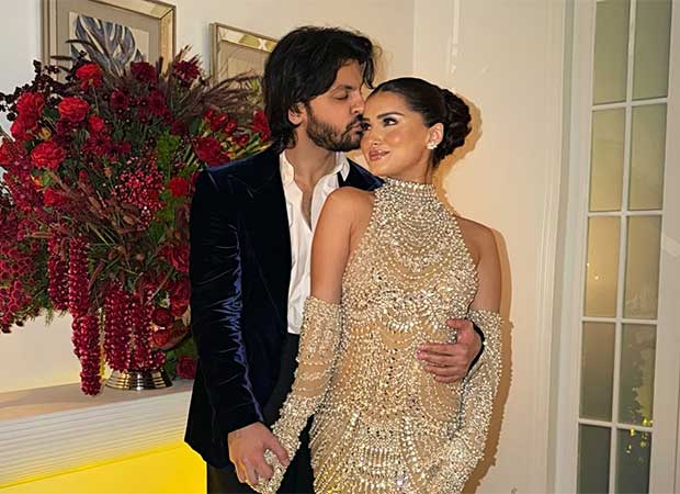 Veer Pahariya calls Tara Sutaria ‘whole heart’ in romantic Maldives birthday wish; watch : Bollywood News